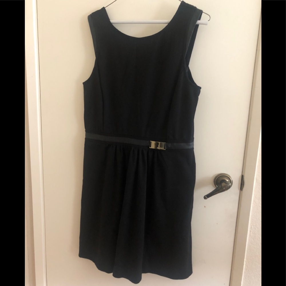 Jennifer Lopez black dress